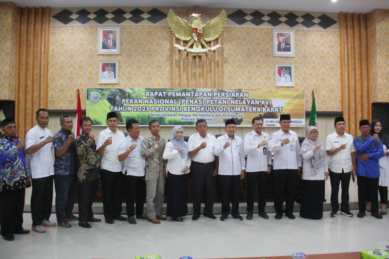 Sekretaris Daerah Provinsi Bengkulu Hamka Sabri, mewakili Gubernur Bengkulu pada Rapat Pemantapan Persiapan Pekan Nasional (PENAS) Petani Nelayan XVI Tahun 2023 Provinsi Bengkulu di Sumatera Barat