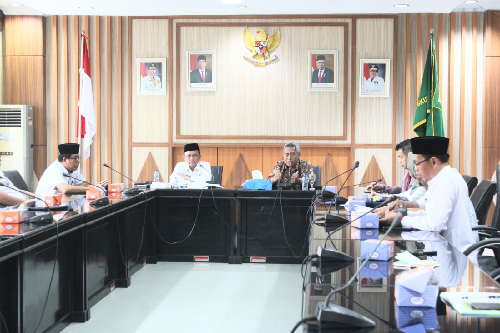 Kita dipercaya diri menjadi tuan rumah BBI dan BBWI tahun 2023, di mana kick off-nya pada tanggal 27 Juli nanti saat puncak Festival Tabut dan Harvesting-nya akan dilakukan pada HUT Provinsi Bengkulu," sebut Sekda Hamka Sabri, saat usai pimpin Rapat Persiapan Kegiatan Kick Off dan Harvesting Germas BBI dan BBWI di Provinsi Bengkulu